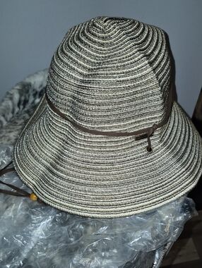 Nwt Eddie Bauer Womens Packable Striped Straw Hat Wide in Natural and Brown